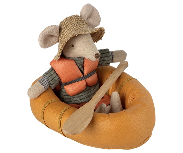 maileg rubber boat, mouse - dusty yellow