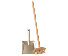 maileg broom set