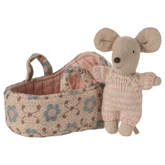 maileg baby mouse in carry cot - rose | Kinderfeestwinkel | Speelgoedwinkel | Feestwinkel | Kinderwinkel | Amsterdam