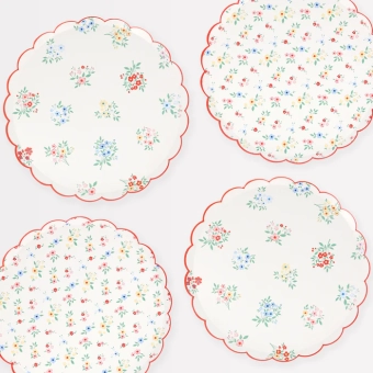 meri meri ditsy posy scalloped side plates | Kinderfeestwinkel | Speelgoedwinkel | Feestwinkel | Kinderwinkel | Amsterdam