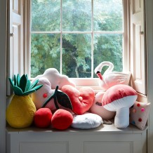 meri meri pineapple cushion