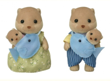 sylvanian families splashy otter family