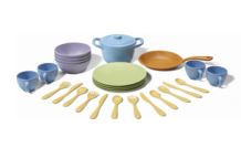cookware and dining set - green toys