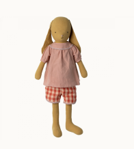 maileg bunny size 5, blouse & shorts - dusty yellow