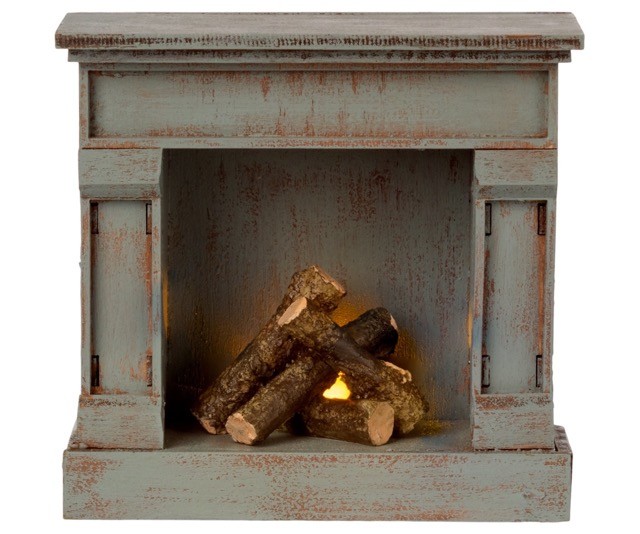 maileg fireplace - vintage blue