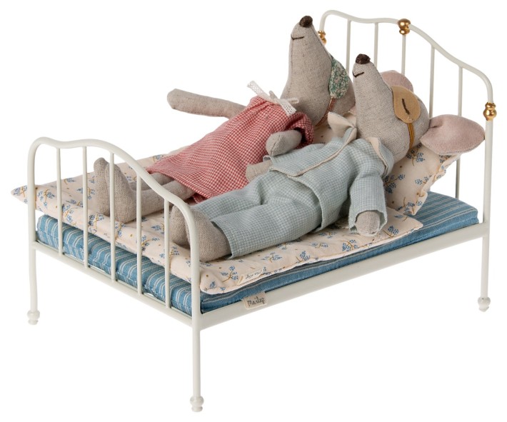 maileg bed, mouse - off white