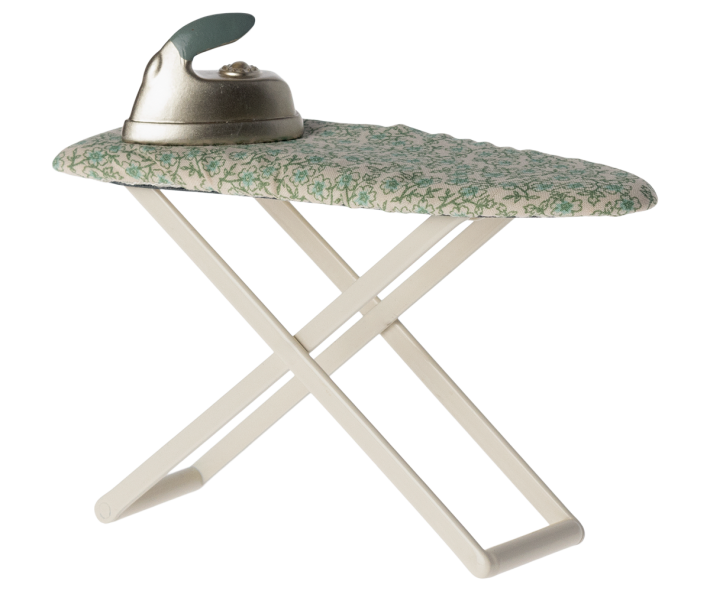 maileg iron and ironing board, mouse