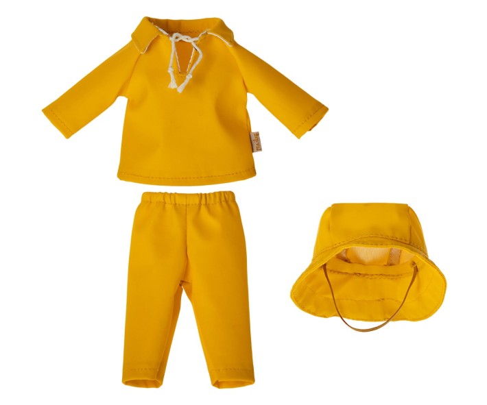 maileg rainwear with hat - teddy dad