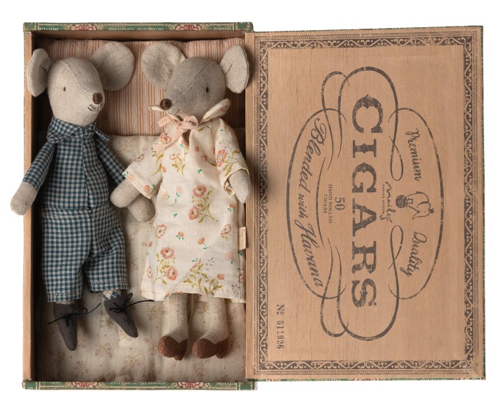 maileg grandma and grandpa mice in cigarbox | Kinderfeestwinkel | Speelgoedwinkel | Feestwinkel | Kinderwinkel | Amsterdam