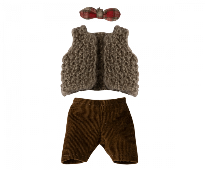 maileg vest, pants and butterfly for grandpa mouse