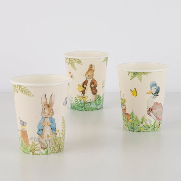 meri meri Pieter Konijn in the garden cups