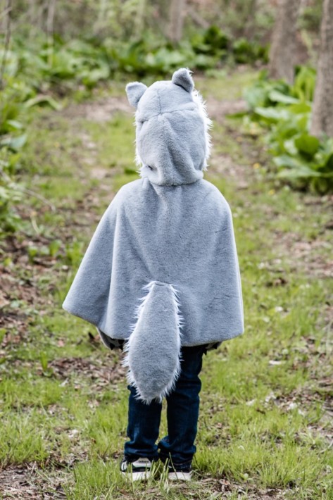 woodland wolf cape (2-3 jr)