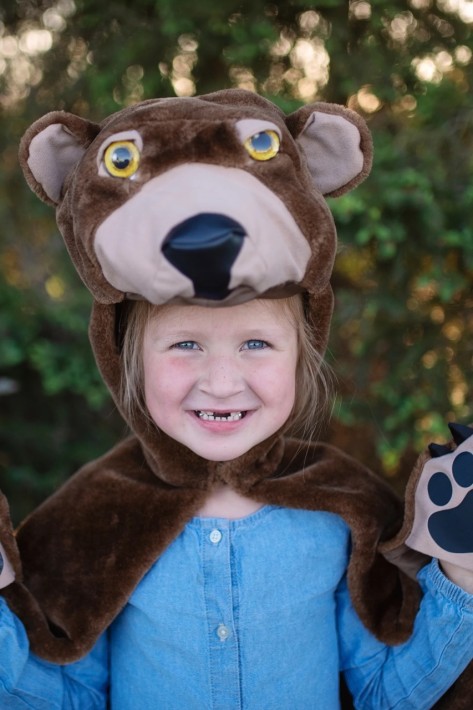 woodland storybook bear cape (4-6 jr)