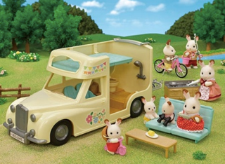 sylvanian families family camper