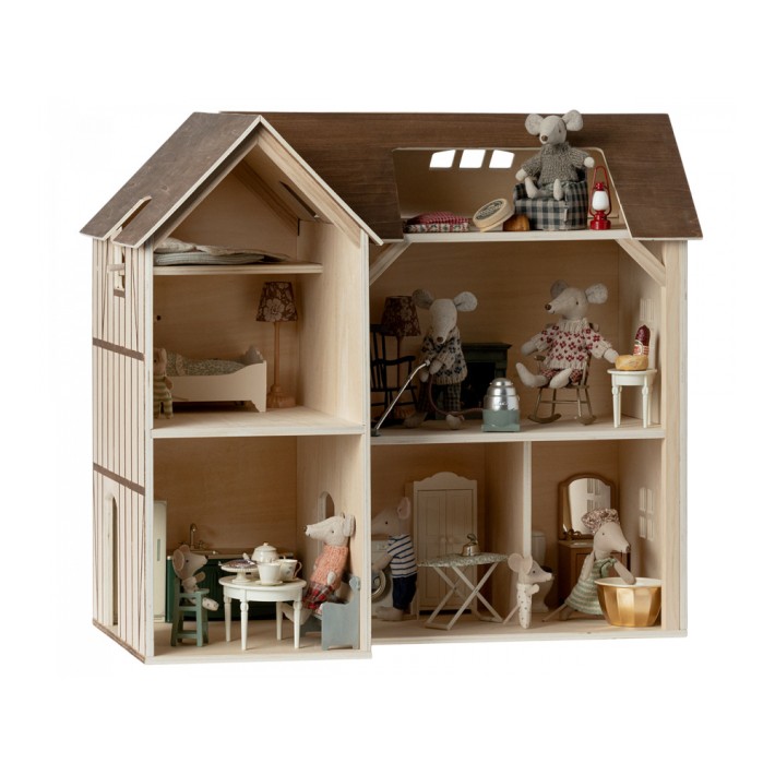 maileg mouse hole farmhouse