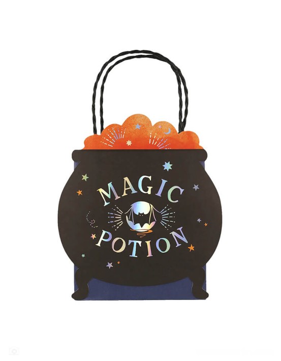 meri meri making magic cauldron party bags