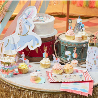 meri meri circus parade cupcake kit